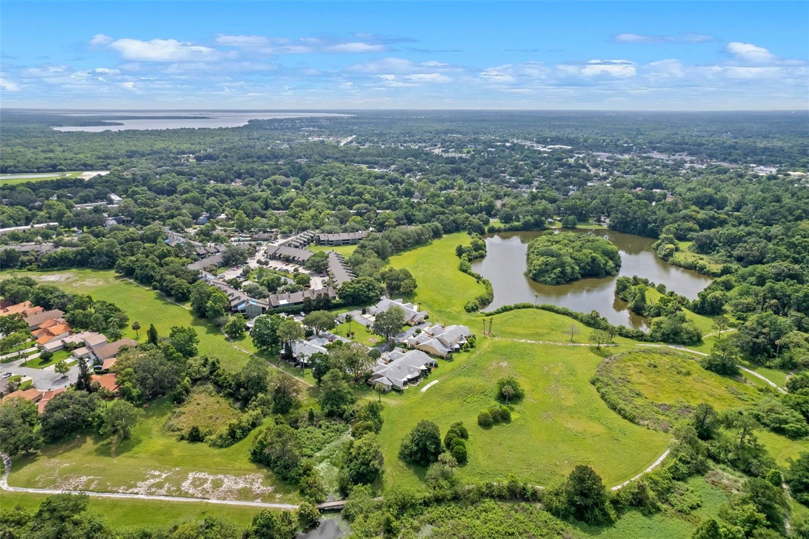 476 CLUB DR, WINTER SPRINGS, FL, 32708