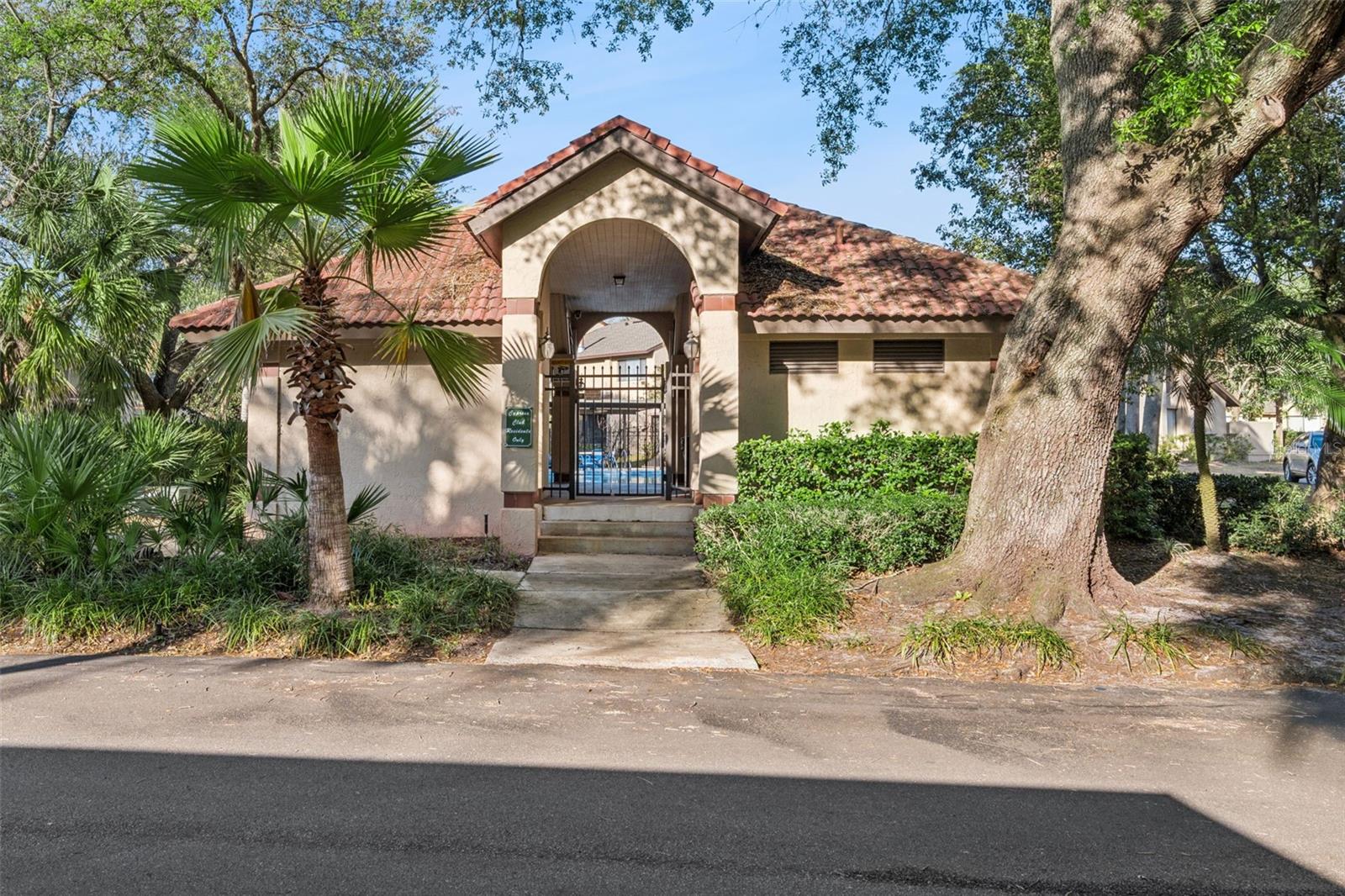 476 CLUB DR, WINTER SPRINGS, FL, 32708