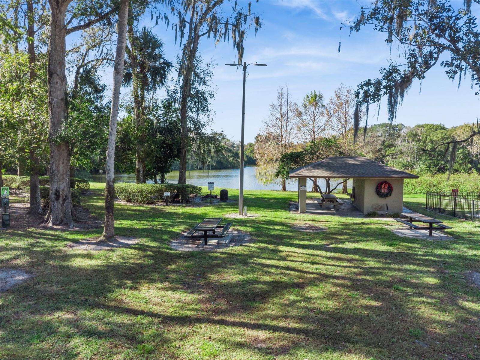 476 CLUB DR, WINTER SPRINGS, FL, 32708