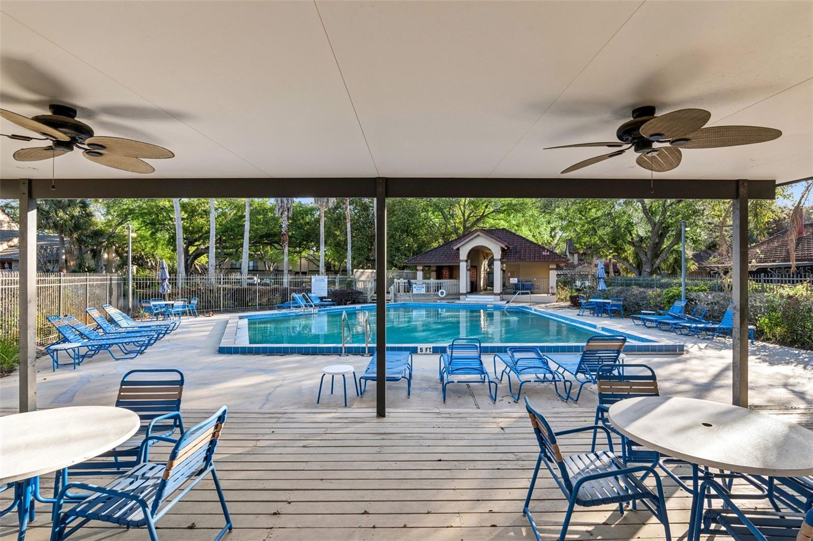 476 CLUB DR, WINTER SPRINGS, FL, 32708