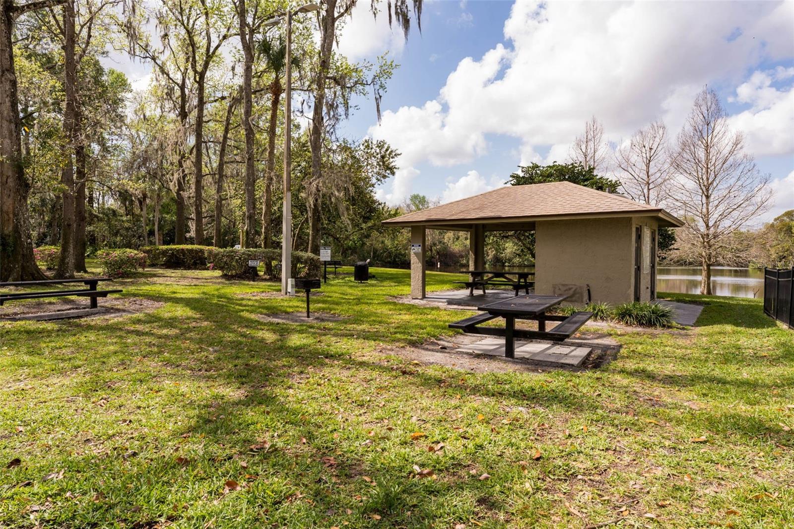 476 CLUB DR, WINTER SPRINGS, FL, 32708