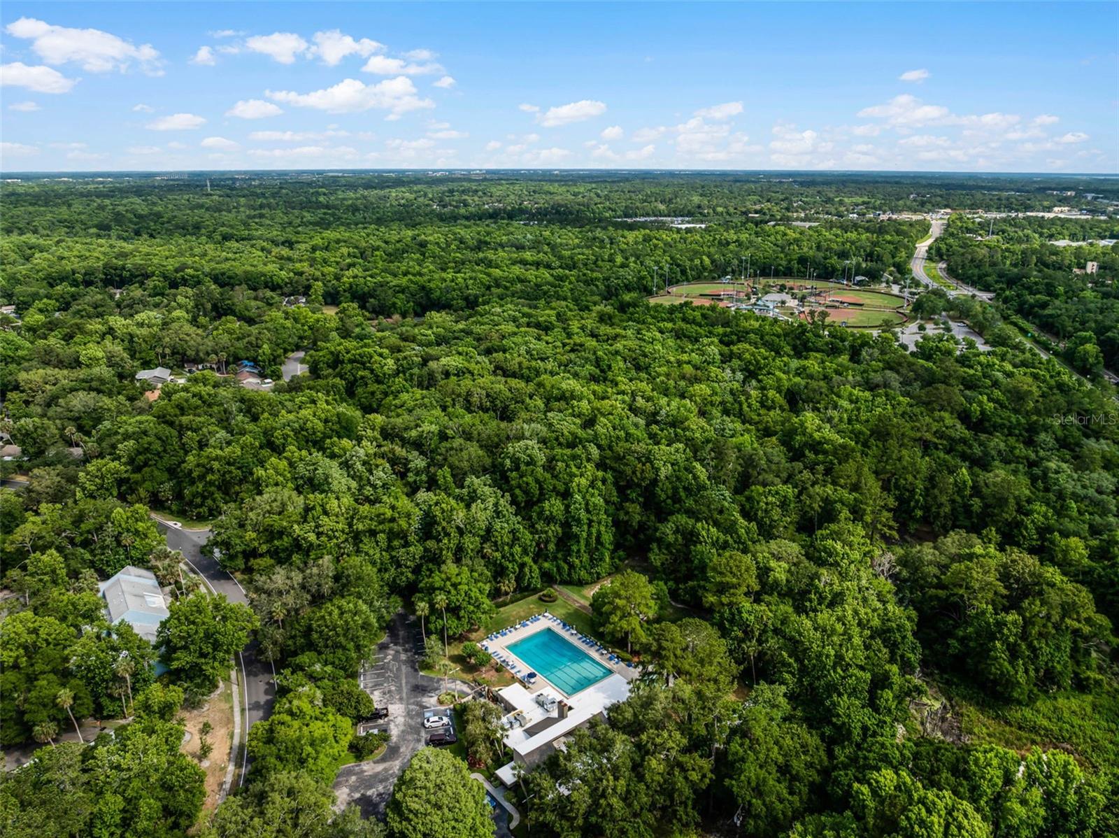 476 CLUB DR, WINTER SPRINGS, FL, 32708