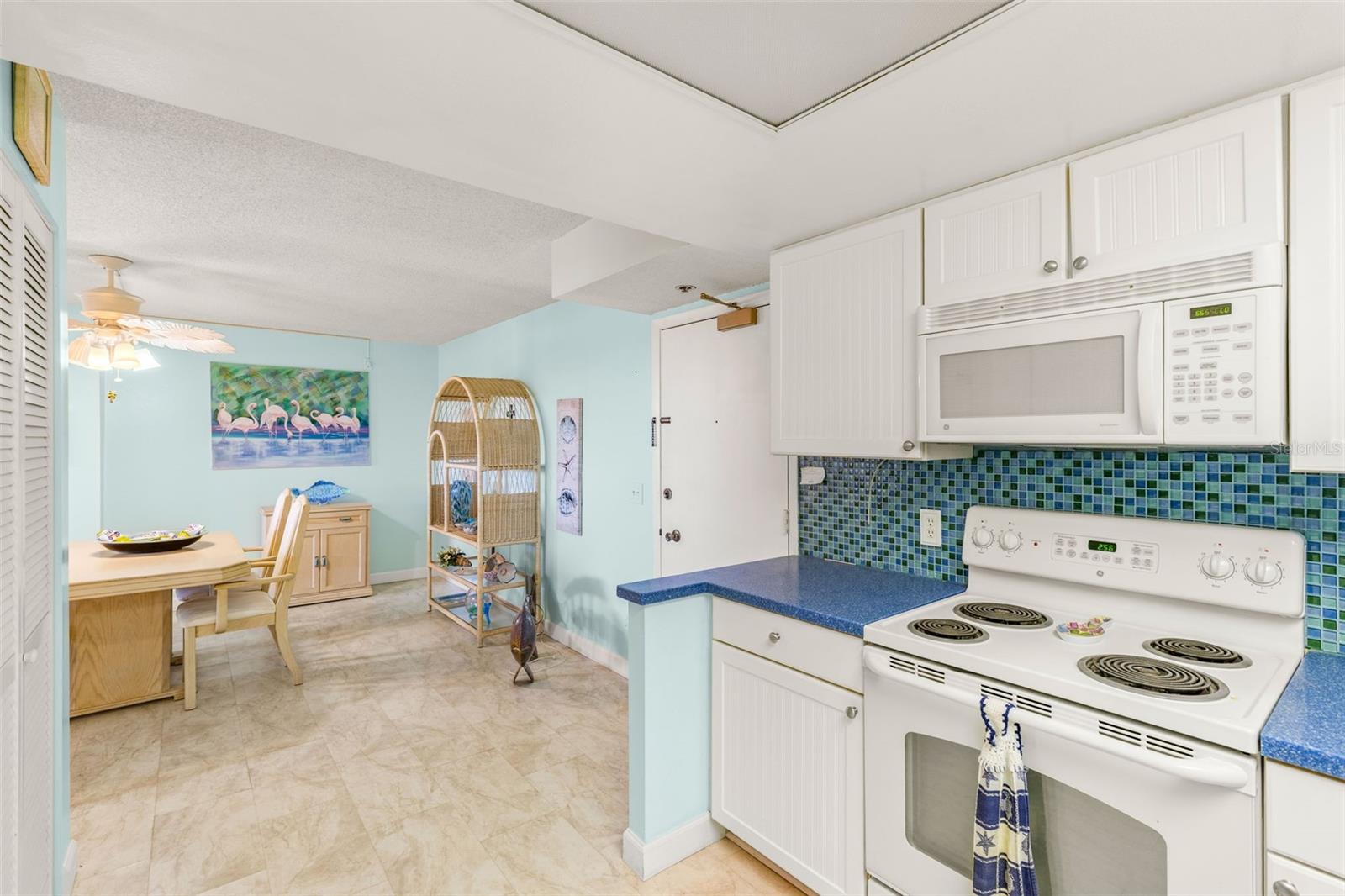 1 KEY CAPRI #102E, TREASURE ISLAND, FL, 33706