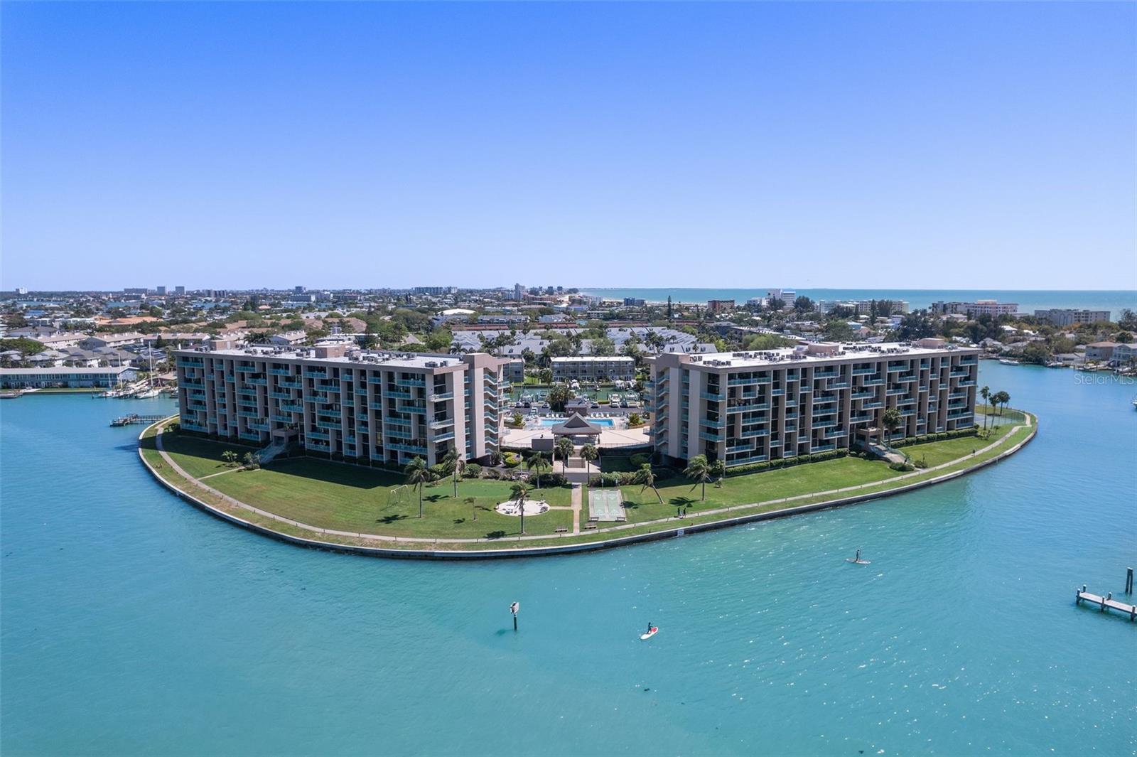 1 KEY CAPRI #102E, TREASURE ISLAND, FL, 33706