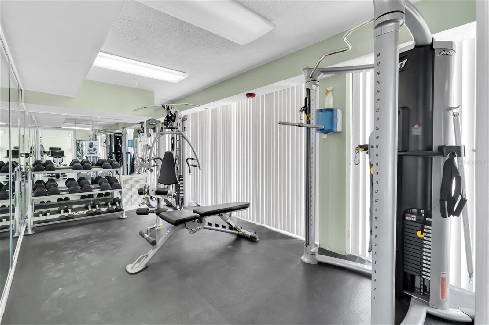 1 KEY CAPRI #102E, TREASURE ISLAND, FL, 33706