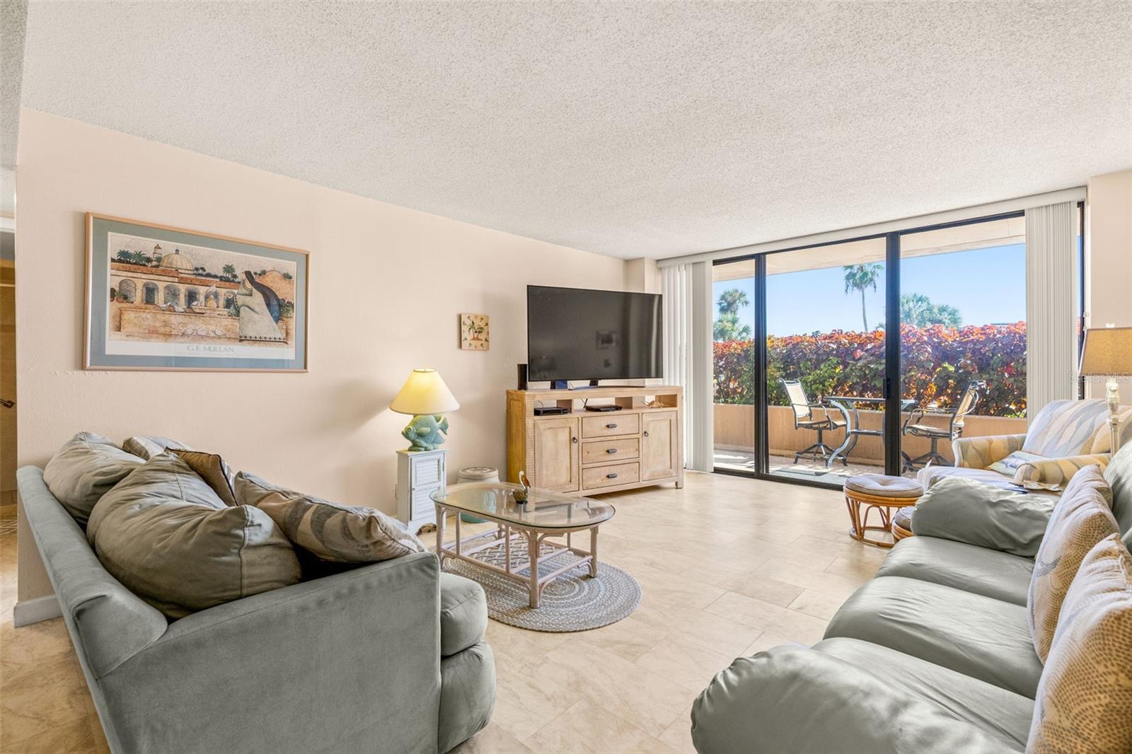1 KEY CAPRI #102E, TREASURE ISLAND, FL, 33706