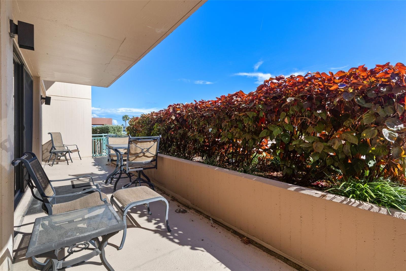 1 KEY CAPRI #102E, TREASURE ISLAND, FL, 33706
