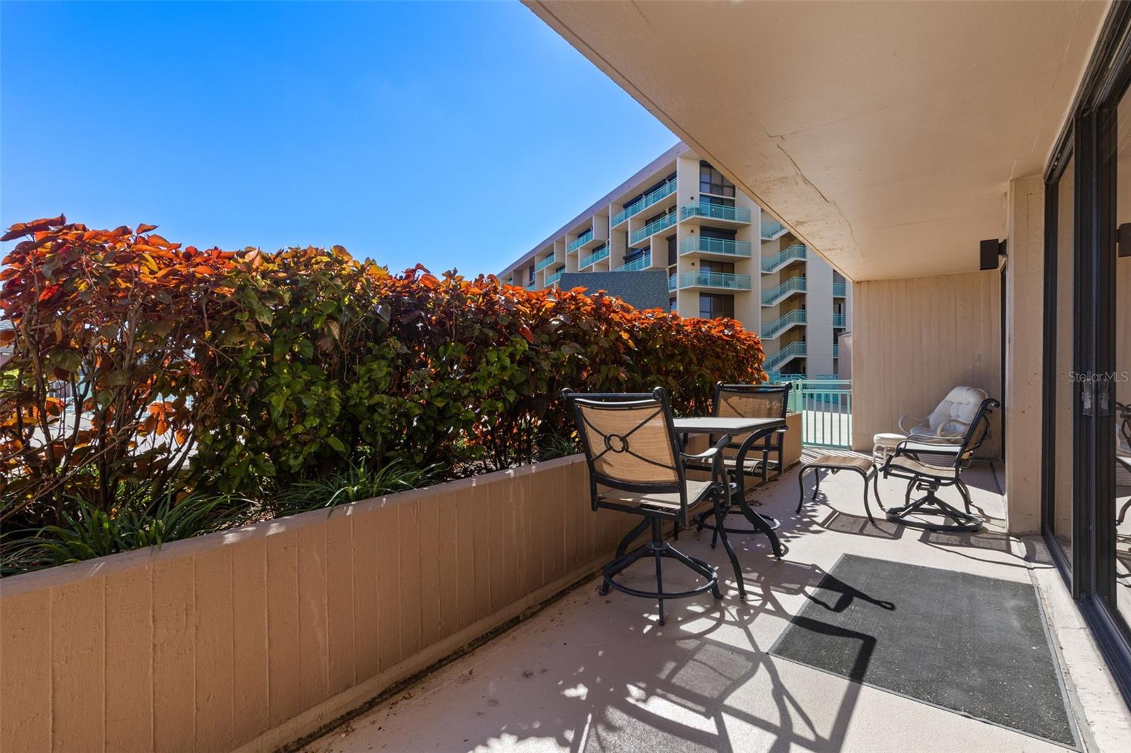 1 KEY CAPRI #102E, TREASURE ISLAND, FL, 33706