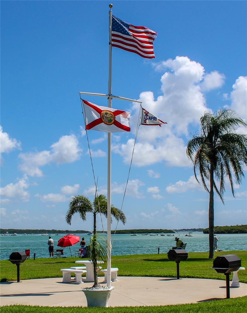 1 KEY CAPRI #102E, TREASURE ISLAND, FL, 33706
