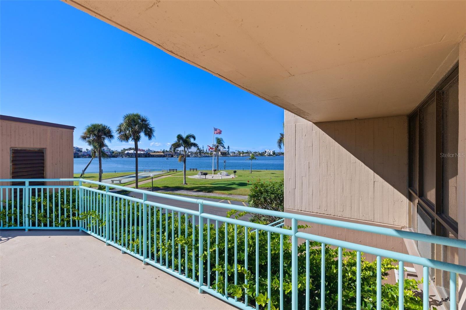 1 KEY CAPRI #102E, TREASURE ISLAND, FL, 33706
