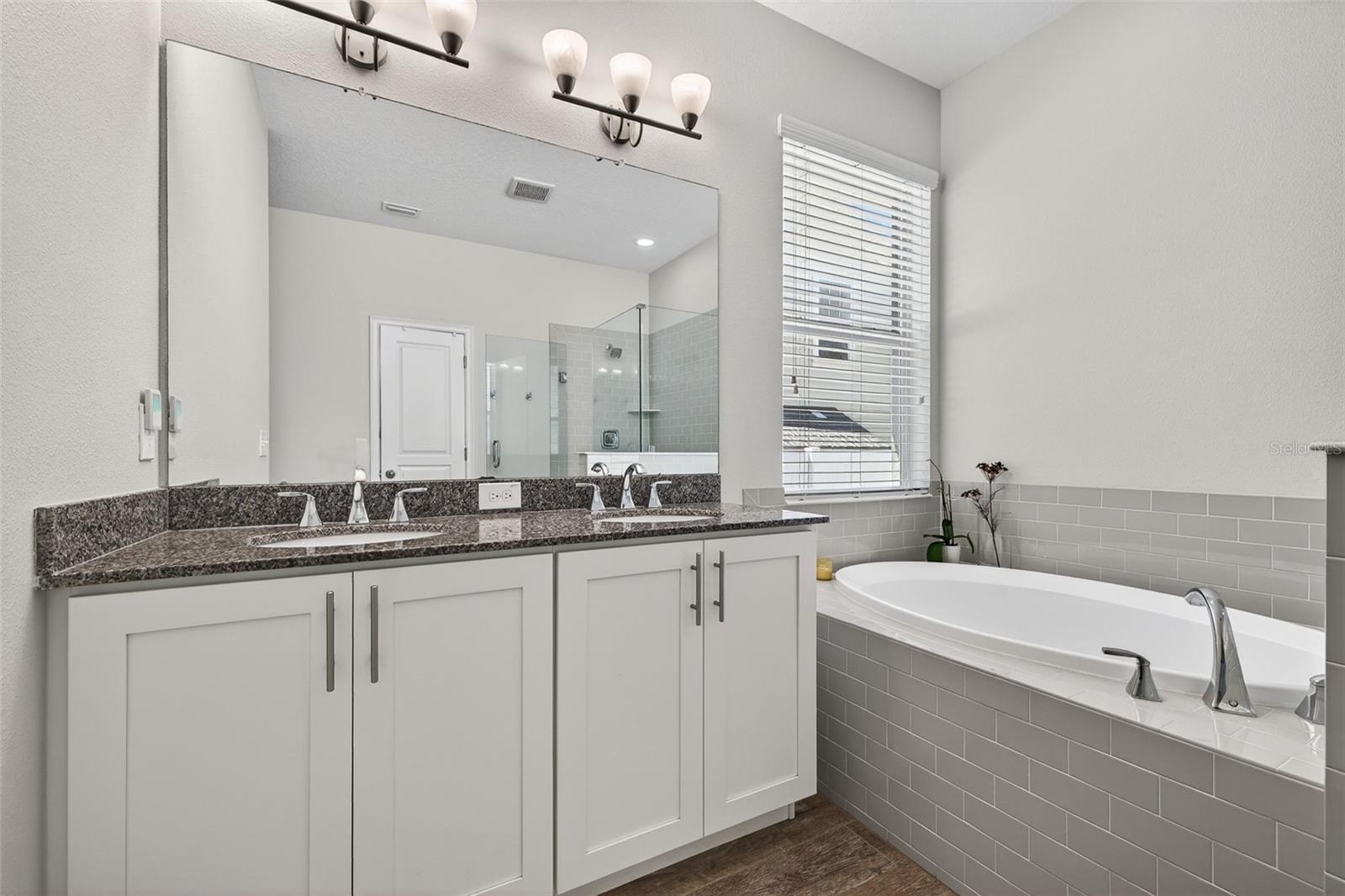 1003 E COMANCHE AVE, TAMPA, FL, 33604