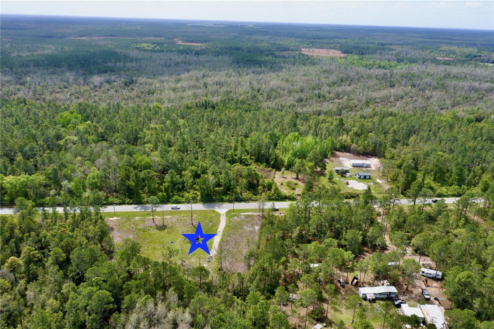 8798 E HIGHWAY 318, CITRA, FL, 32113