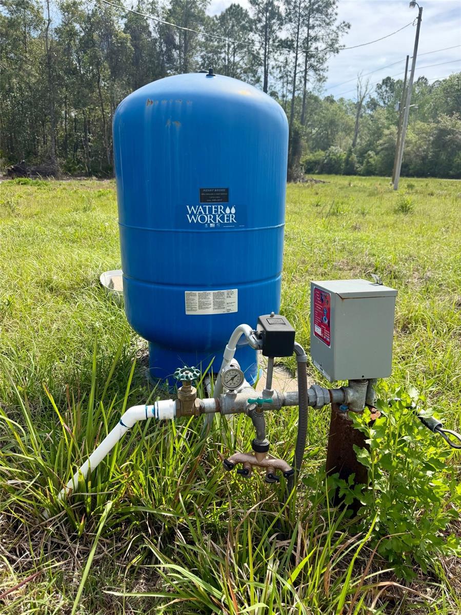 8798 E HIGHWAY 318, CITRA, FL, 32113