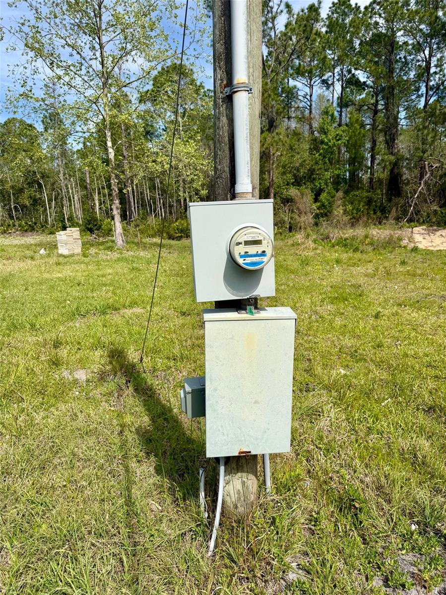 8798 E HIGHWAY 318, CITRA, FL, 32113