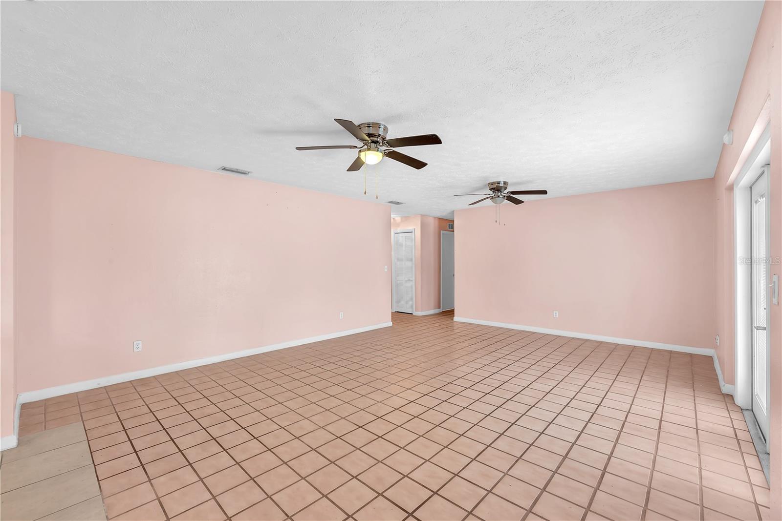 3420 YALE CIR, RIVERVIEW, FL, 33578