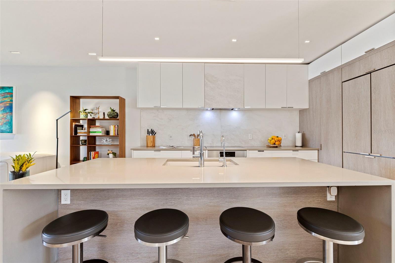 722 PINELLAS BAYWAY S #104, TIERRA VERDE, FL, 33715