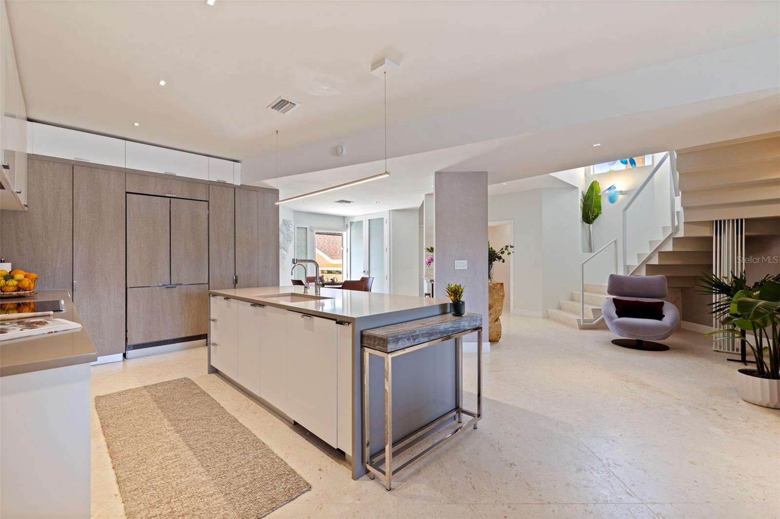 722 PINELLAS BAYWAY S #104, TIERRA VERDE, FL, 33715