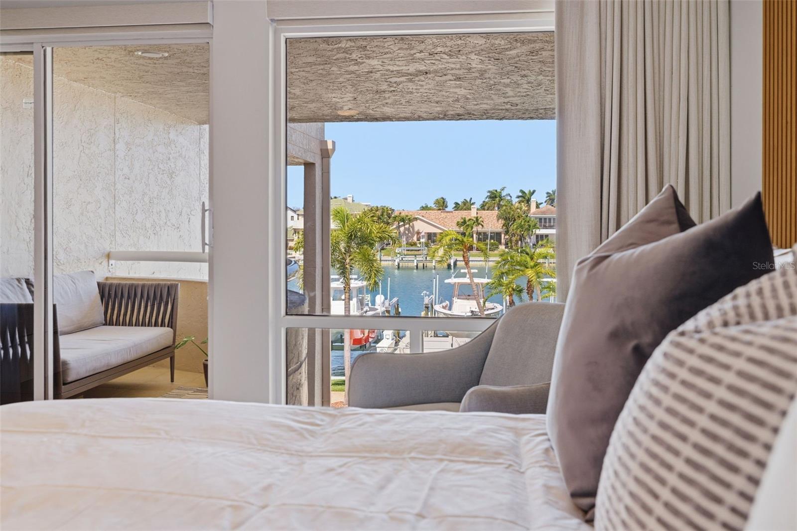 722 PINELLAS BAYWAY S #104, TIERRA VERDE, FL, 33715