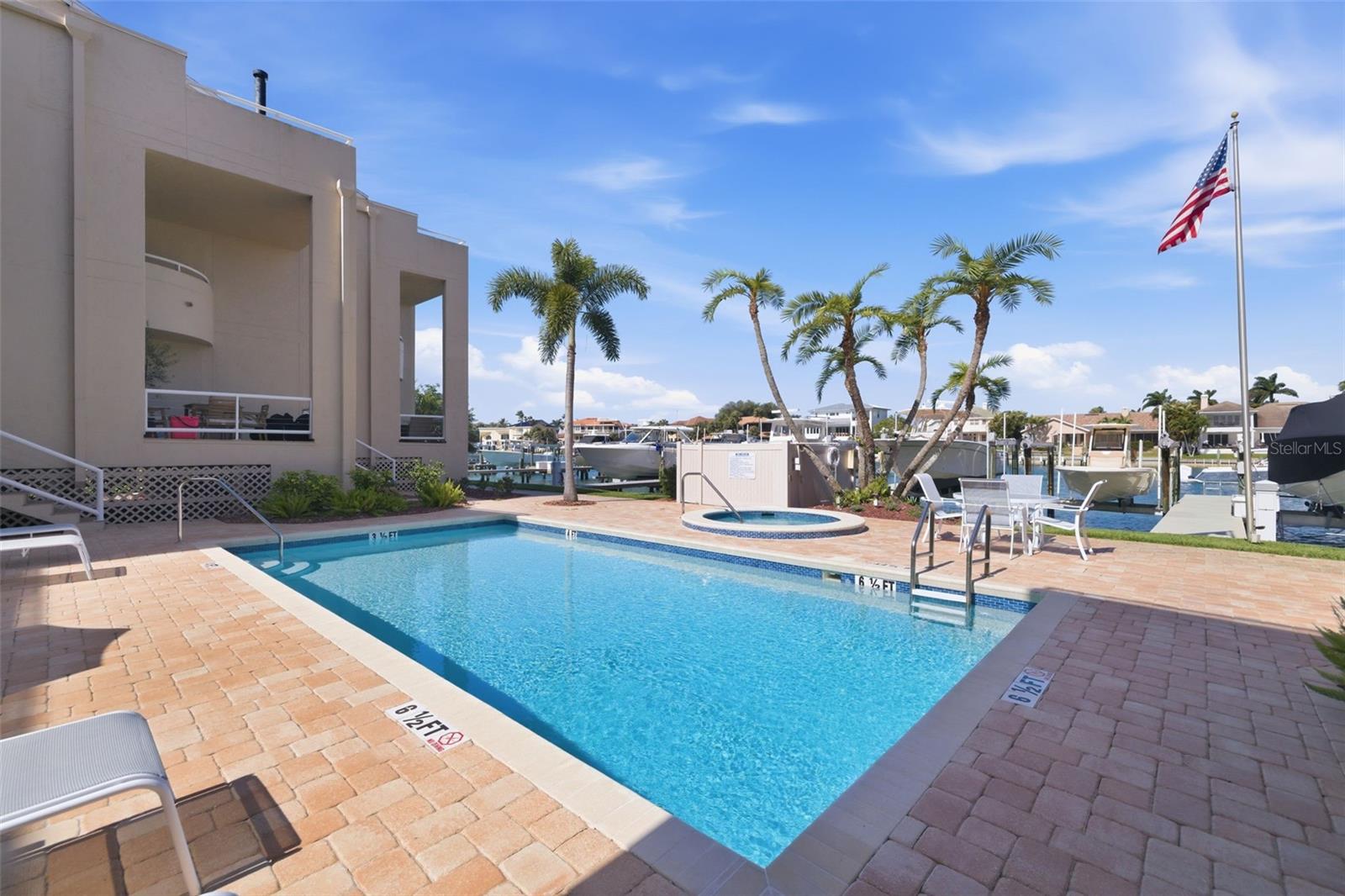 722 PINELLAS BAYWAY S #104, TIERRA VERDE, FL, 33715