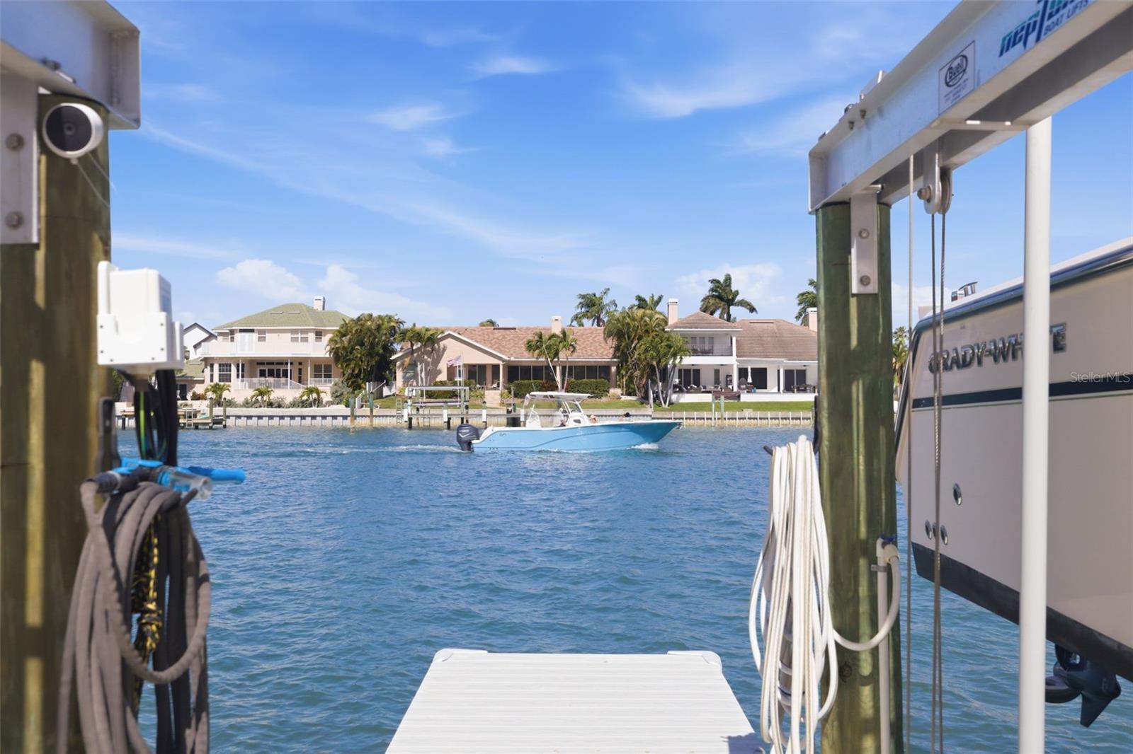 722 PINELLAS BAYWAY S #104, TIERRA VERDE, FL, 33715