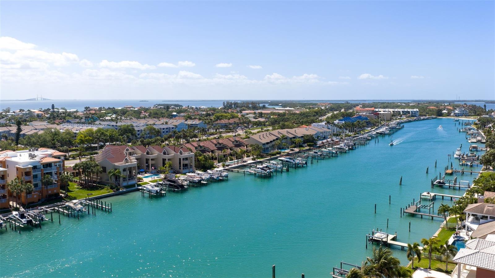 722 PINELLAS BAYWAY S #104, TIERRA VERDE, FL, 33715