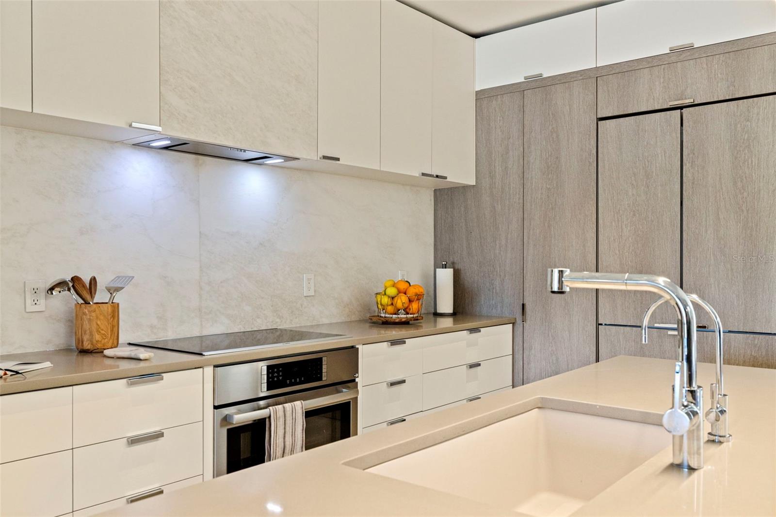 722 PINELLAS BAYWAY S #104, TIERRA VERDE, FL, 33715