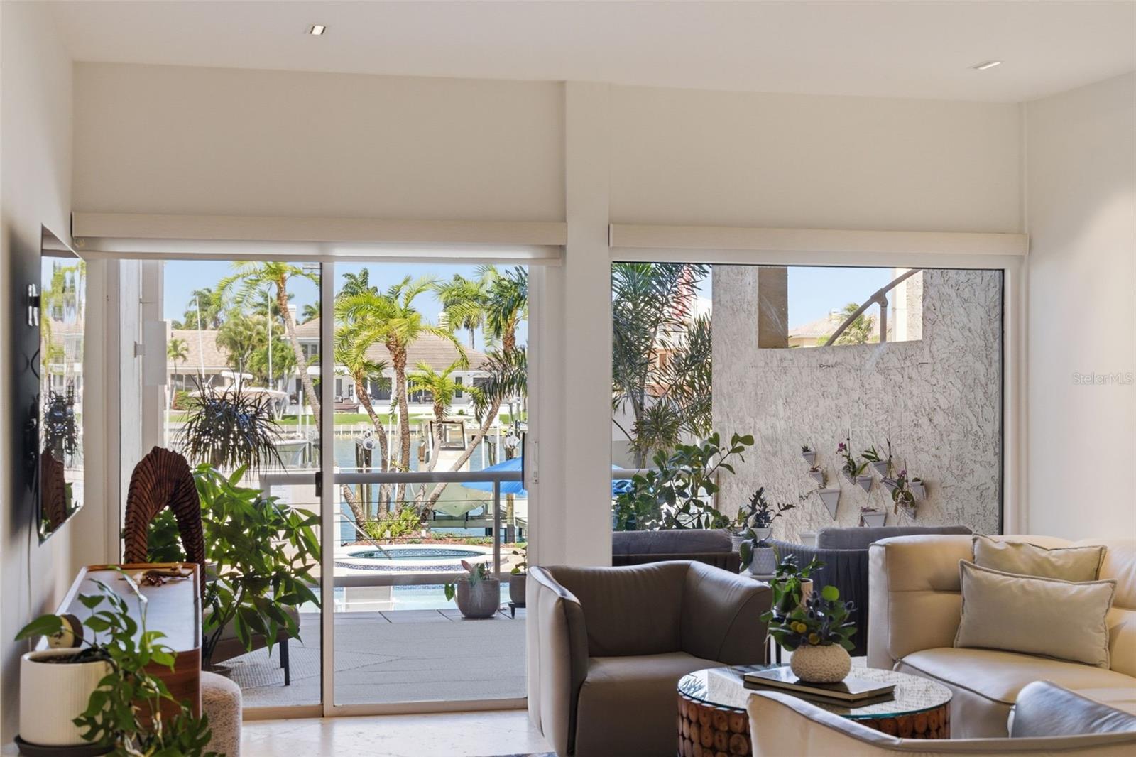 722 PINELLAS BAYWAY S #104, TIERRA VERDE, FL, 33715