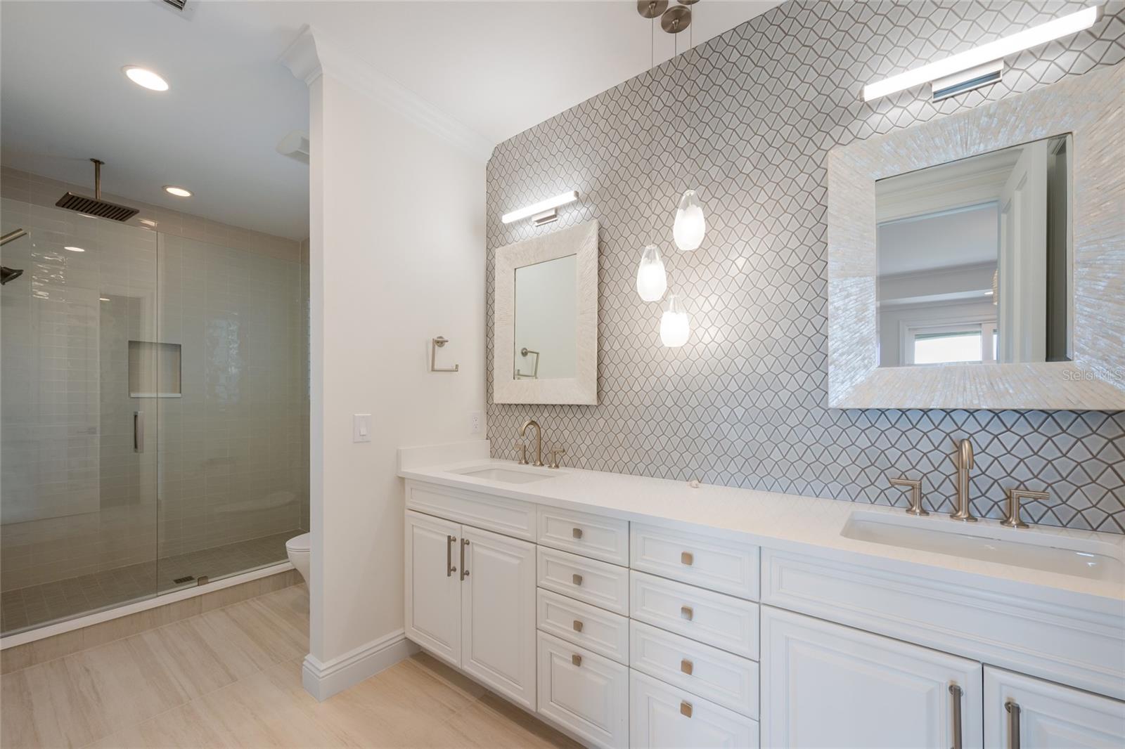 510 BOWSPRIT LN, LONGBOAT KEY, FL, 34228
