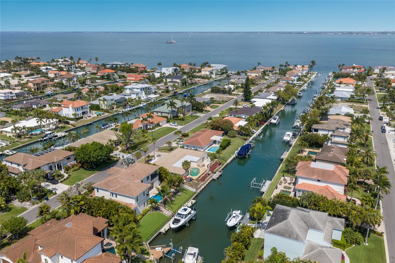 510 BOWSPRIT LN, LONGBOAT KEY, FL, 34228