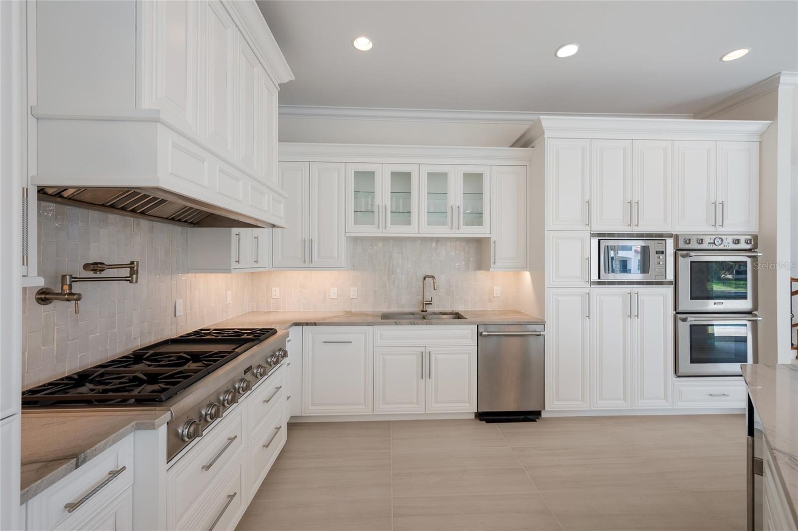 510 BOWSPRIT LN, LONGBOAT KEY, FL, 34228