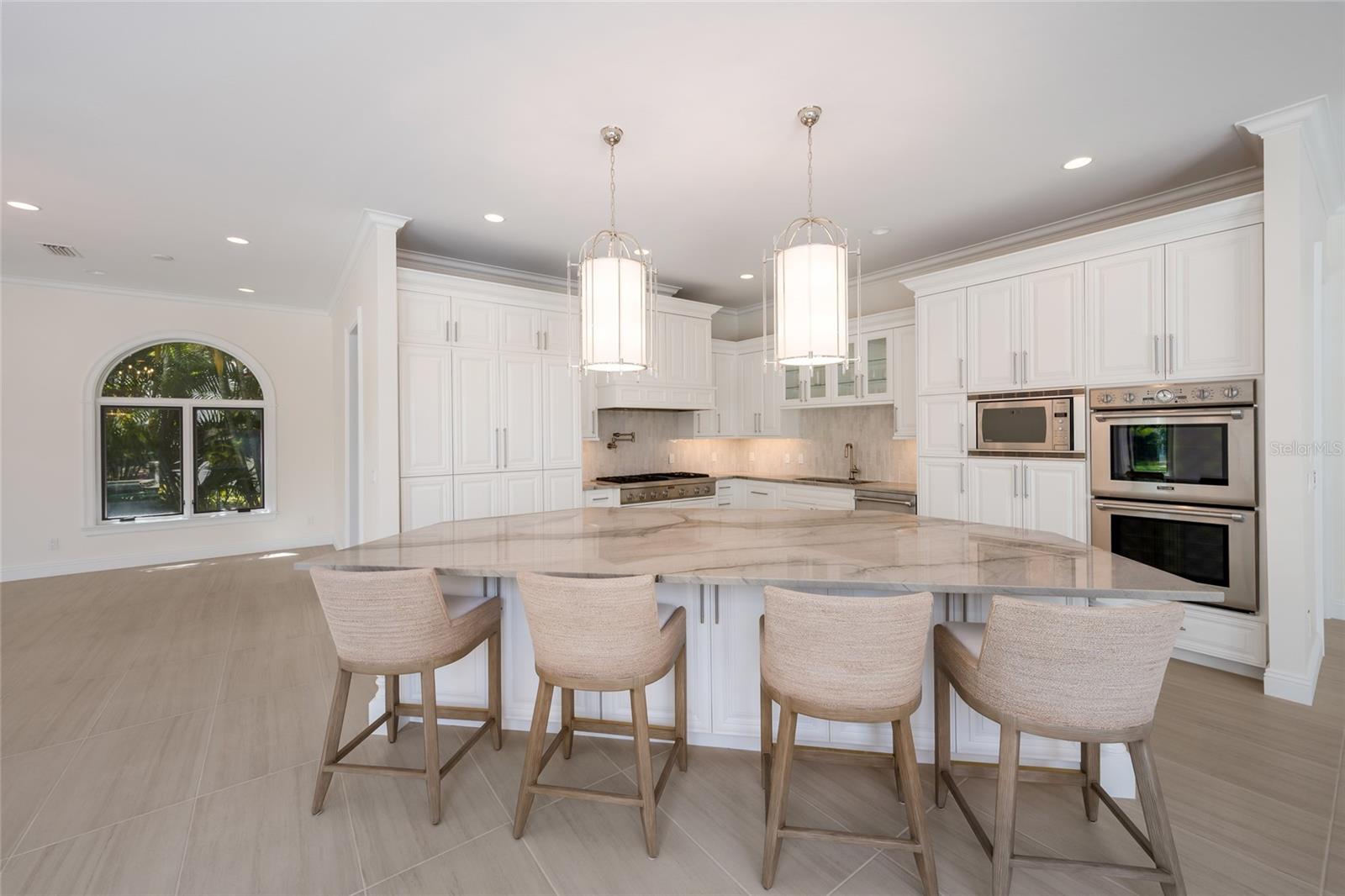 510 BOWSPRIT LN, LONGBOAT KEY, FL, 34228
