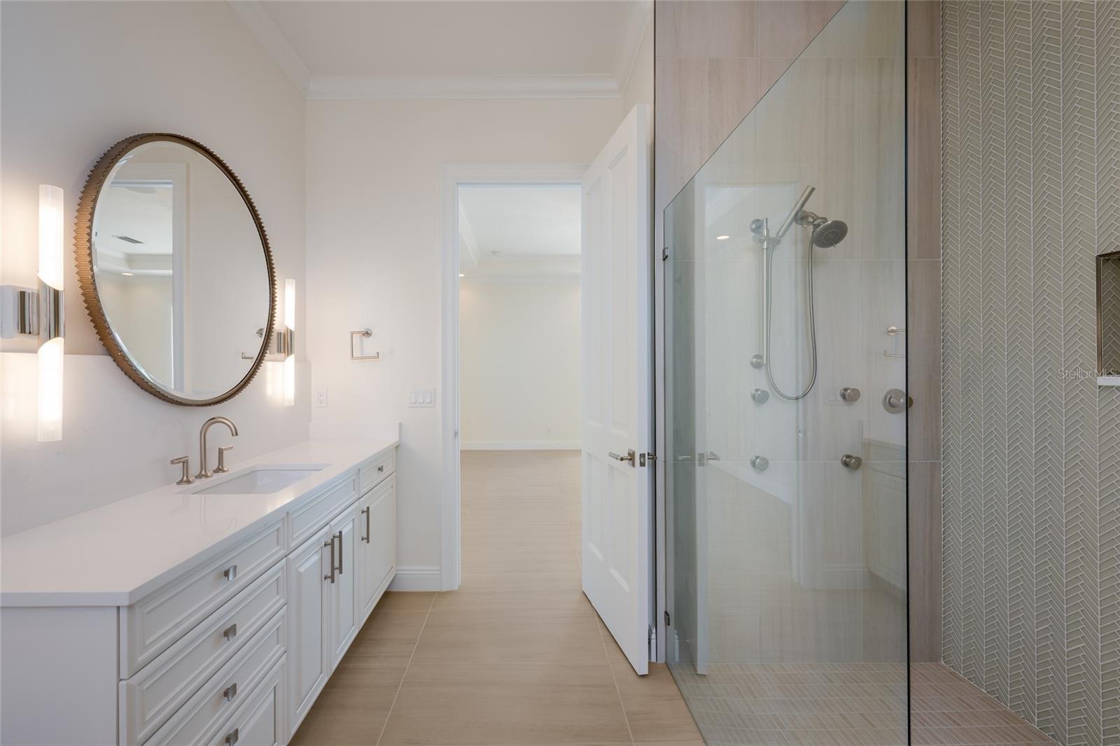510 BOWSPRIT LN, LONGBOAT KEY, FL, 34228