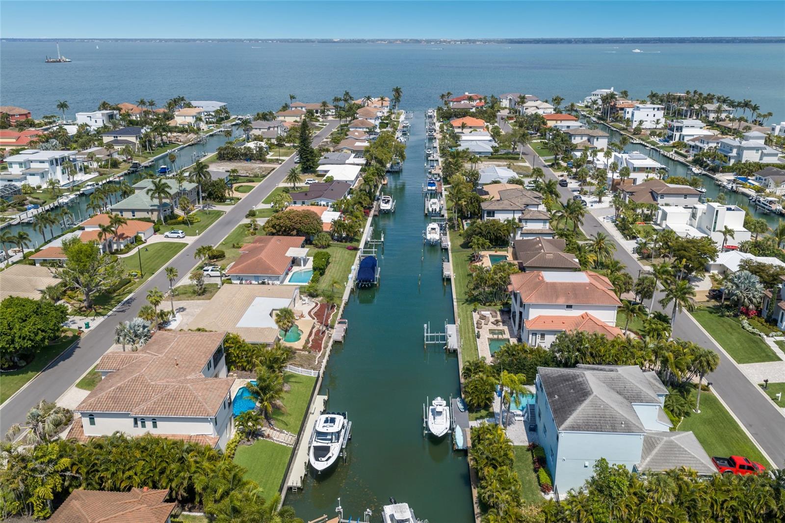 510 BOWSPRIT LN, LONGBOAT KEY, FL, 34228