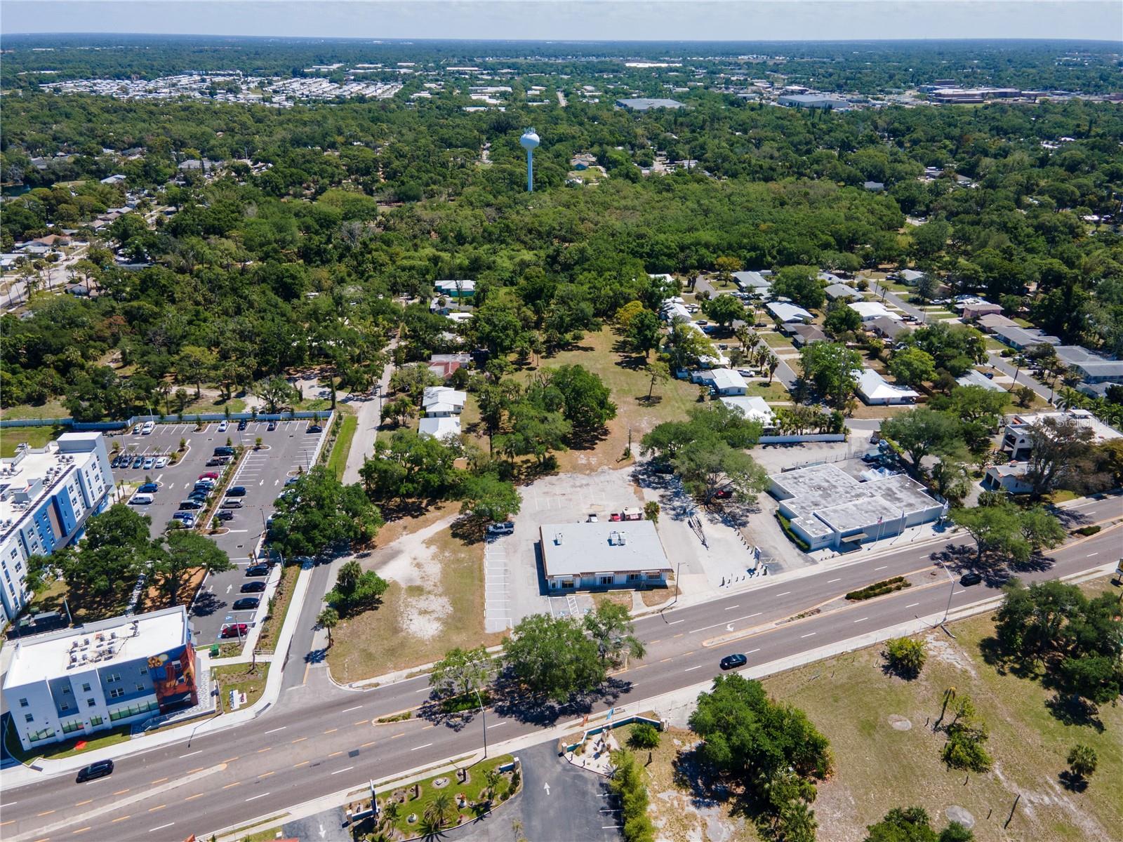 4500 N TAMIAMI TRL, SARASOTA, FL, 34234