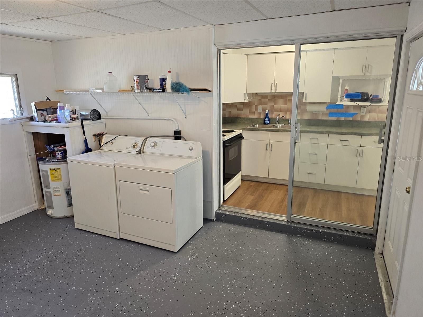 250 ROSERY RD NW #275, LARGO, FL, 33770