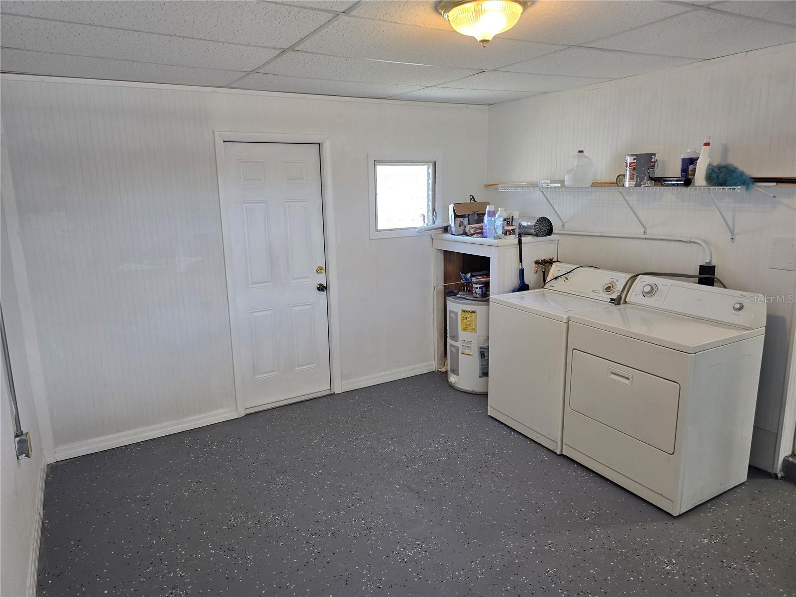 250 ROSERY RD NW #275, LARGO, FL, 33770