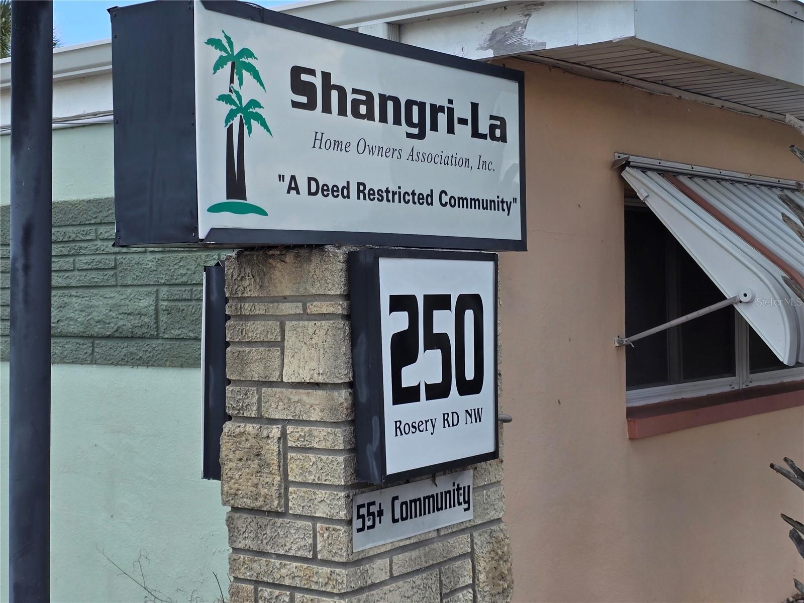 250 ROSERY RD NW #275, LARGO, FL, 33770