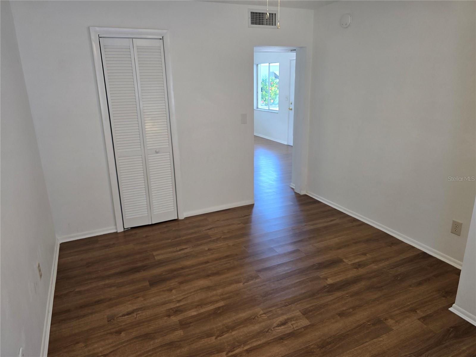 250 ROSERY RD NW #275, LARGO, FL, 33770