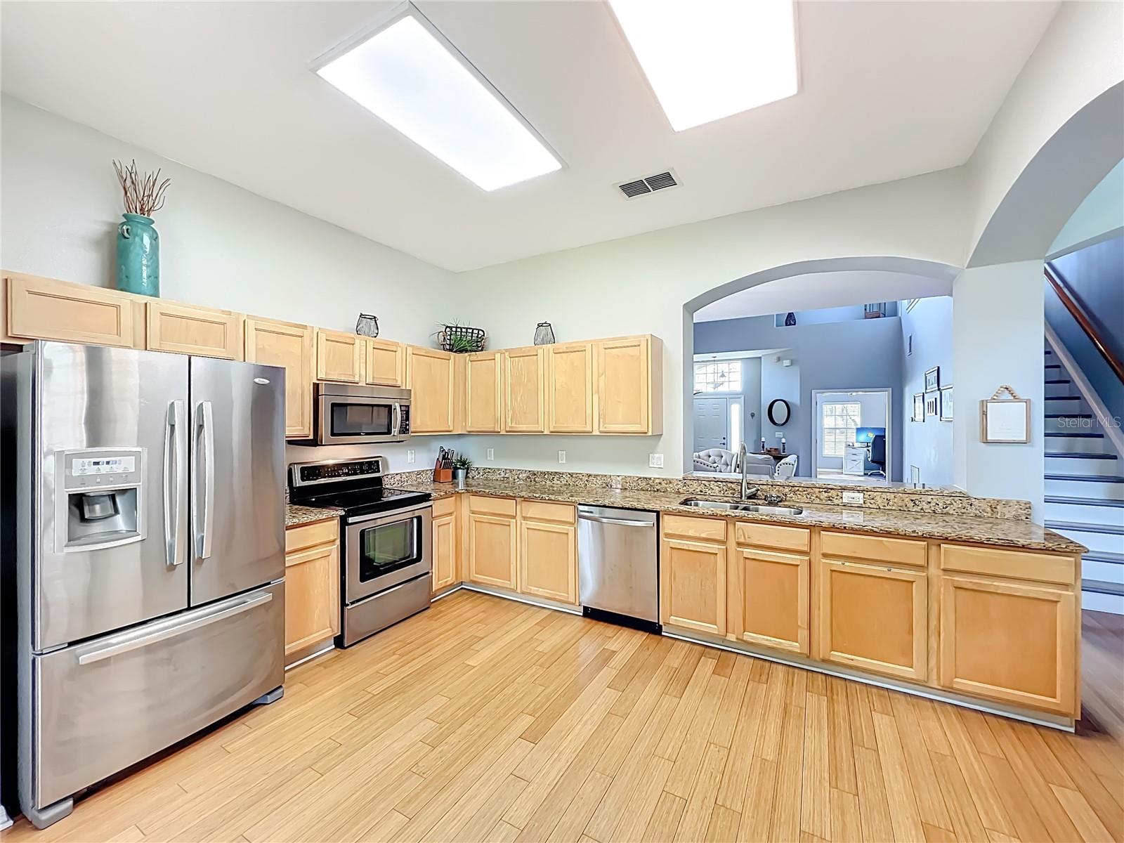 949 PICKFAIR TER, LAKE MARY, FL, 32746