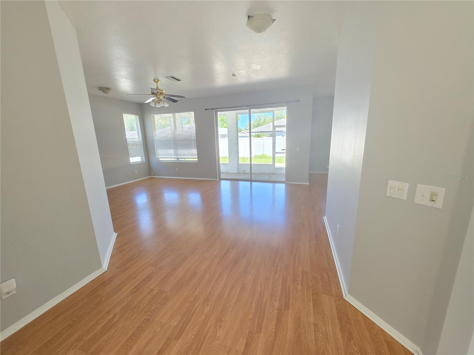 4211 2ND AVE E, BRADENTON, FL, 34208