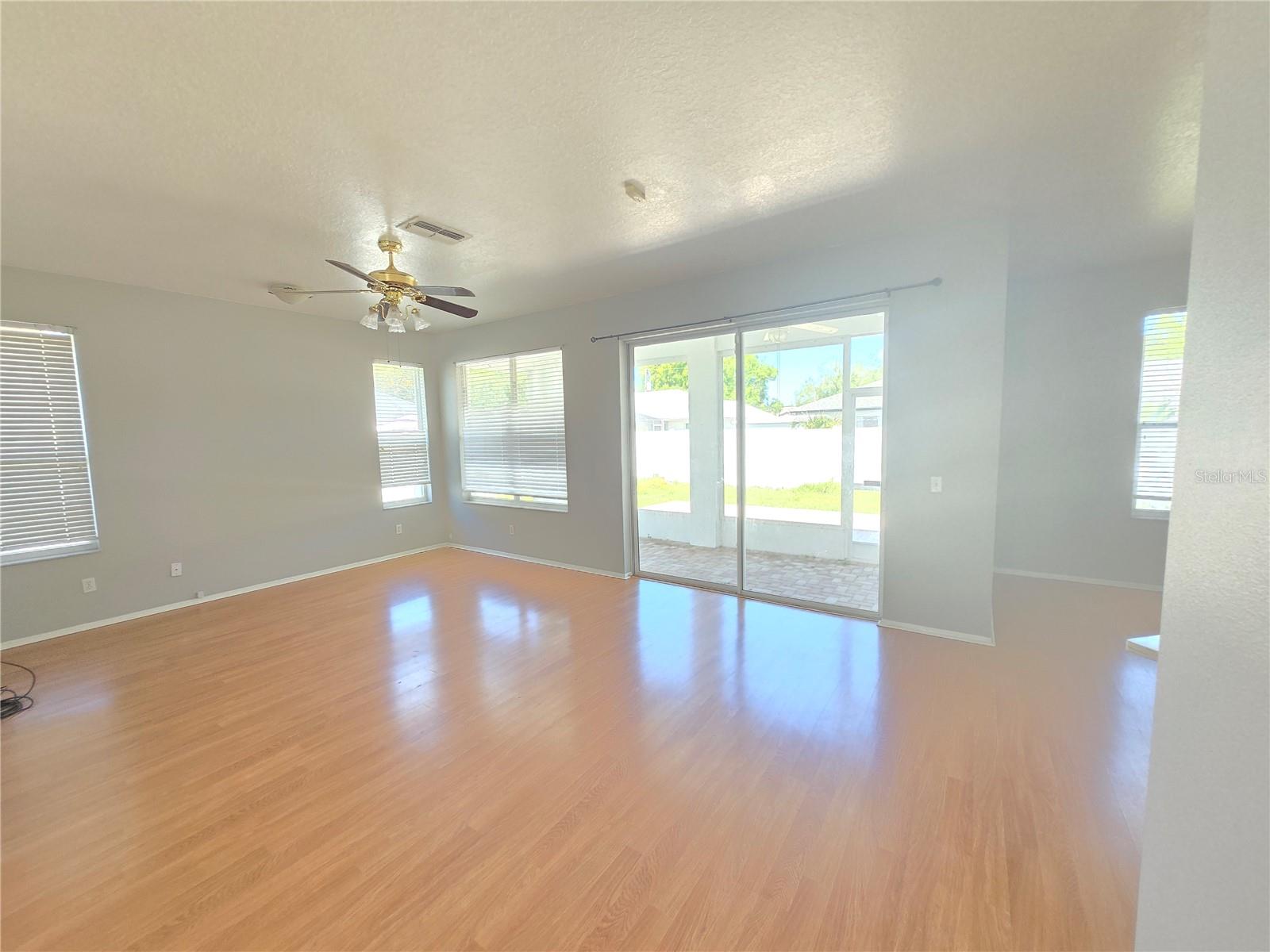 4211 2ND AVE E, BRADENTON, FL, 34208