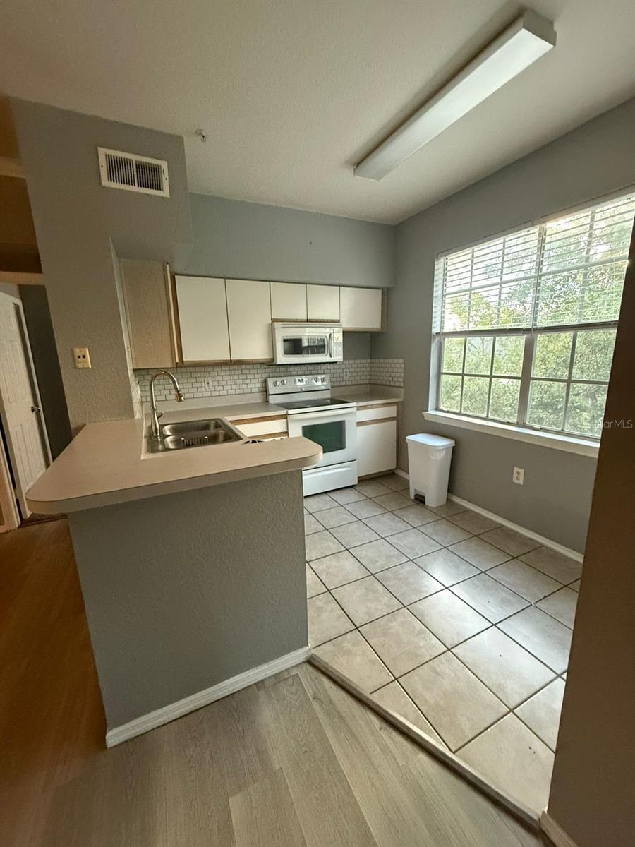 2632 ROBERT TRENT JONES DR #130, ORLANDO, FL, 32835