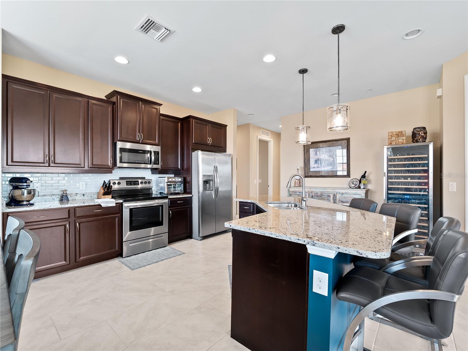 121 PORTA VECCHIO BND #202, NOKOMIS, FL, 34275