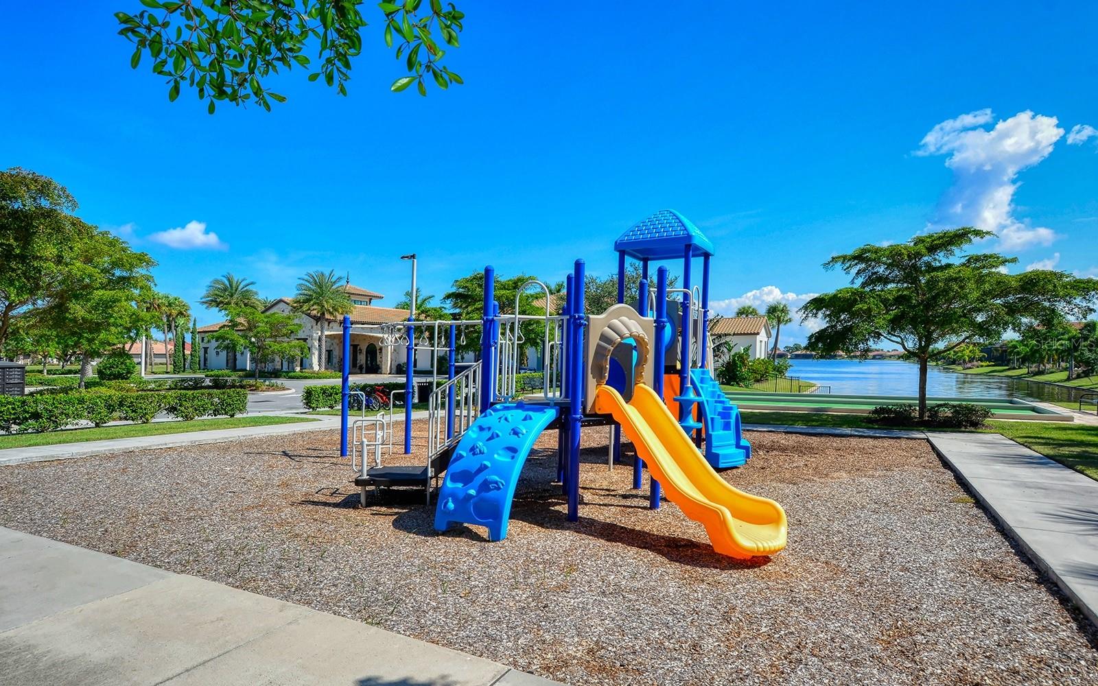 121 PORTA VECCHIO BND #202, NOKOMIS, FL, 34275