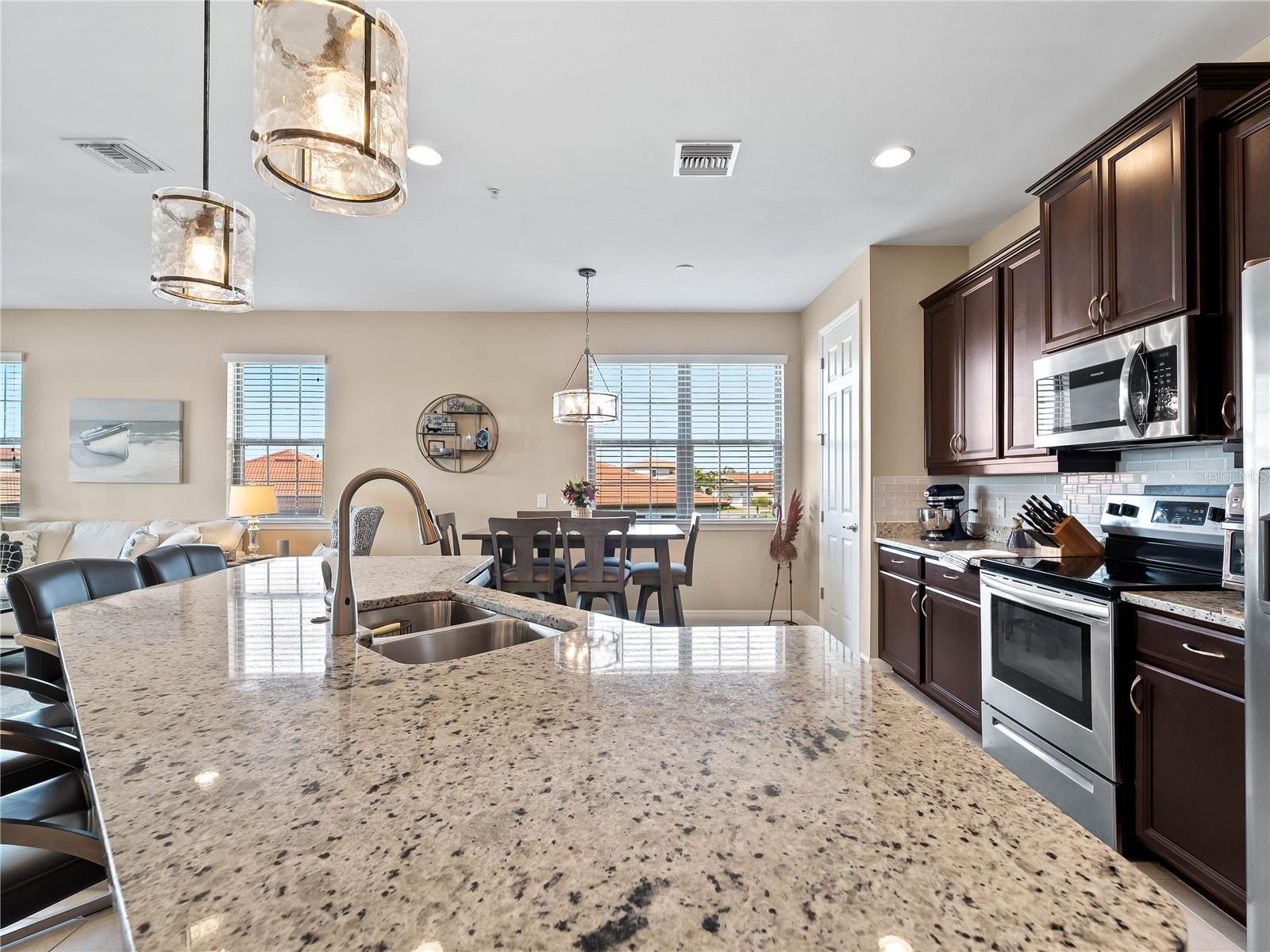 121 PORTA VECCHIO BND #202, NOKOMIS, FL, 34275