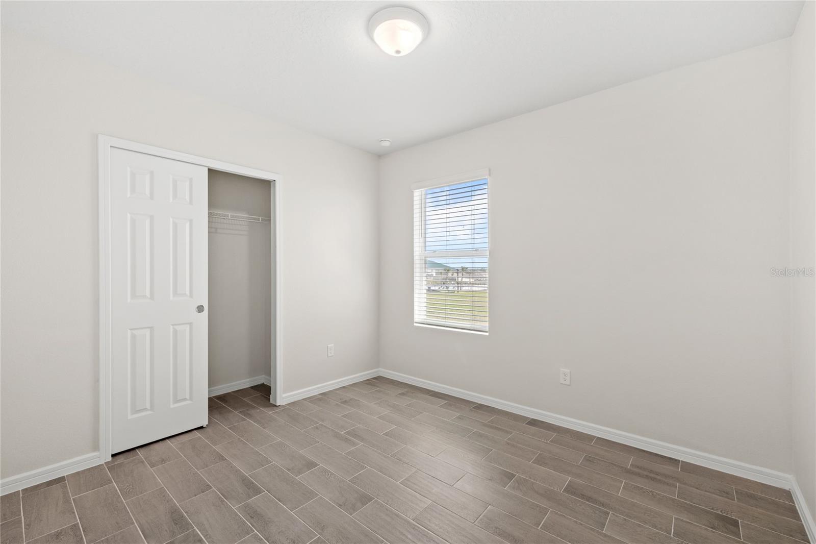 1575 ASPEN AVE, DAVENPORT, FL, 33837