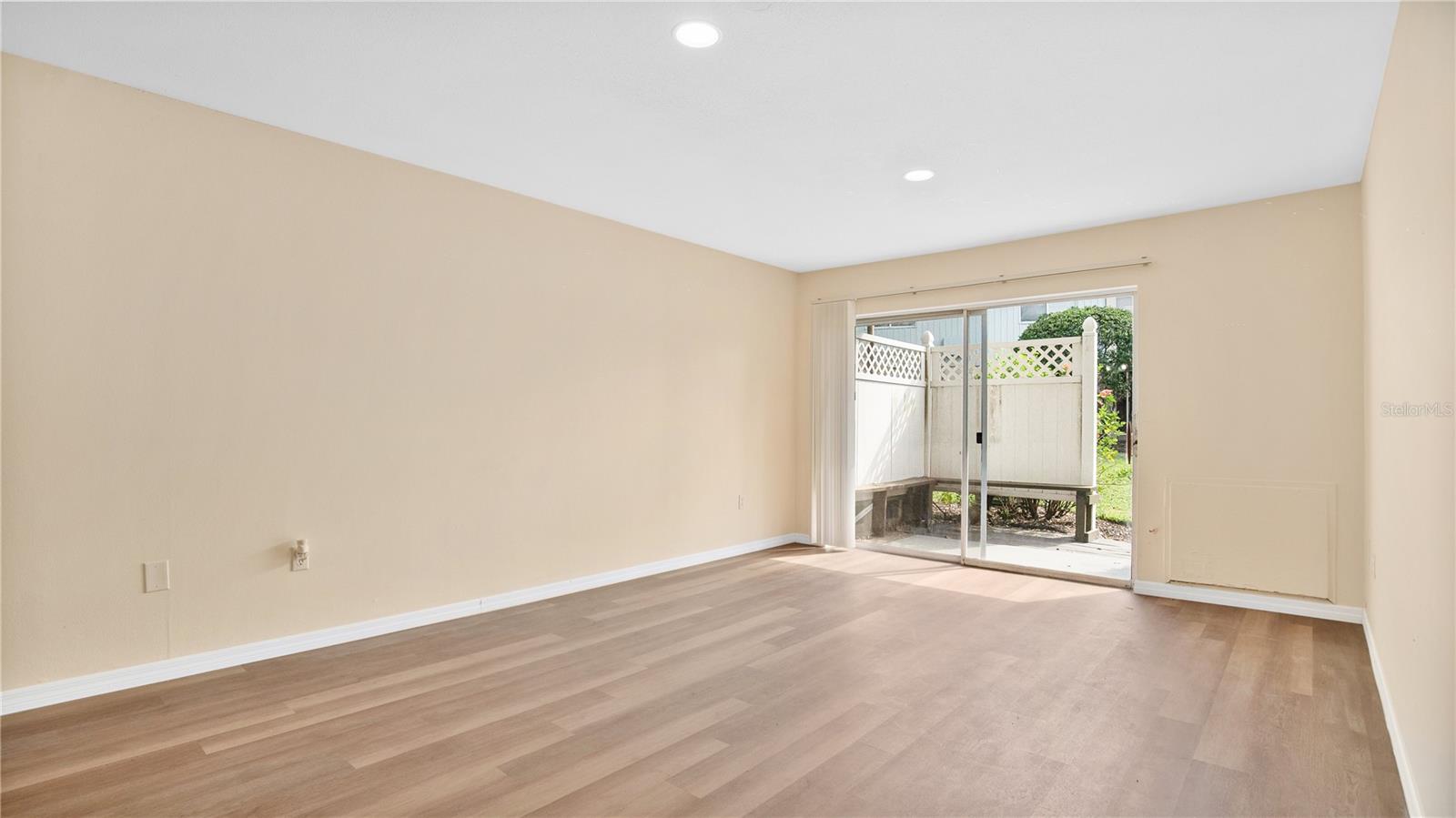 1695 LEE RD #E103, WINTER PARK, FL, 32789
