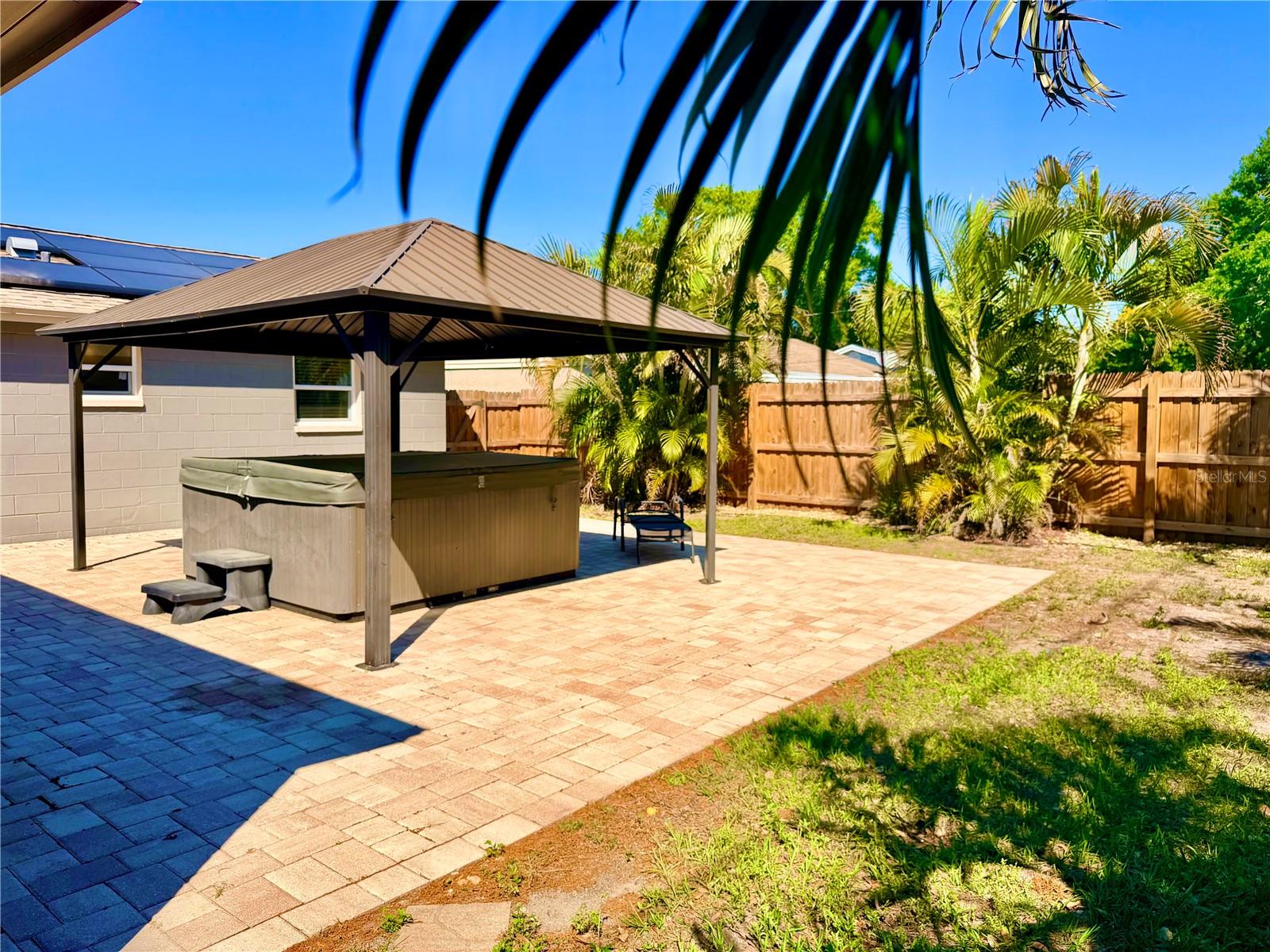 8428 91ST TER, SEMINOLE, FL, 33777