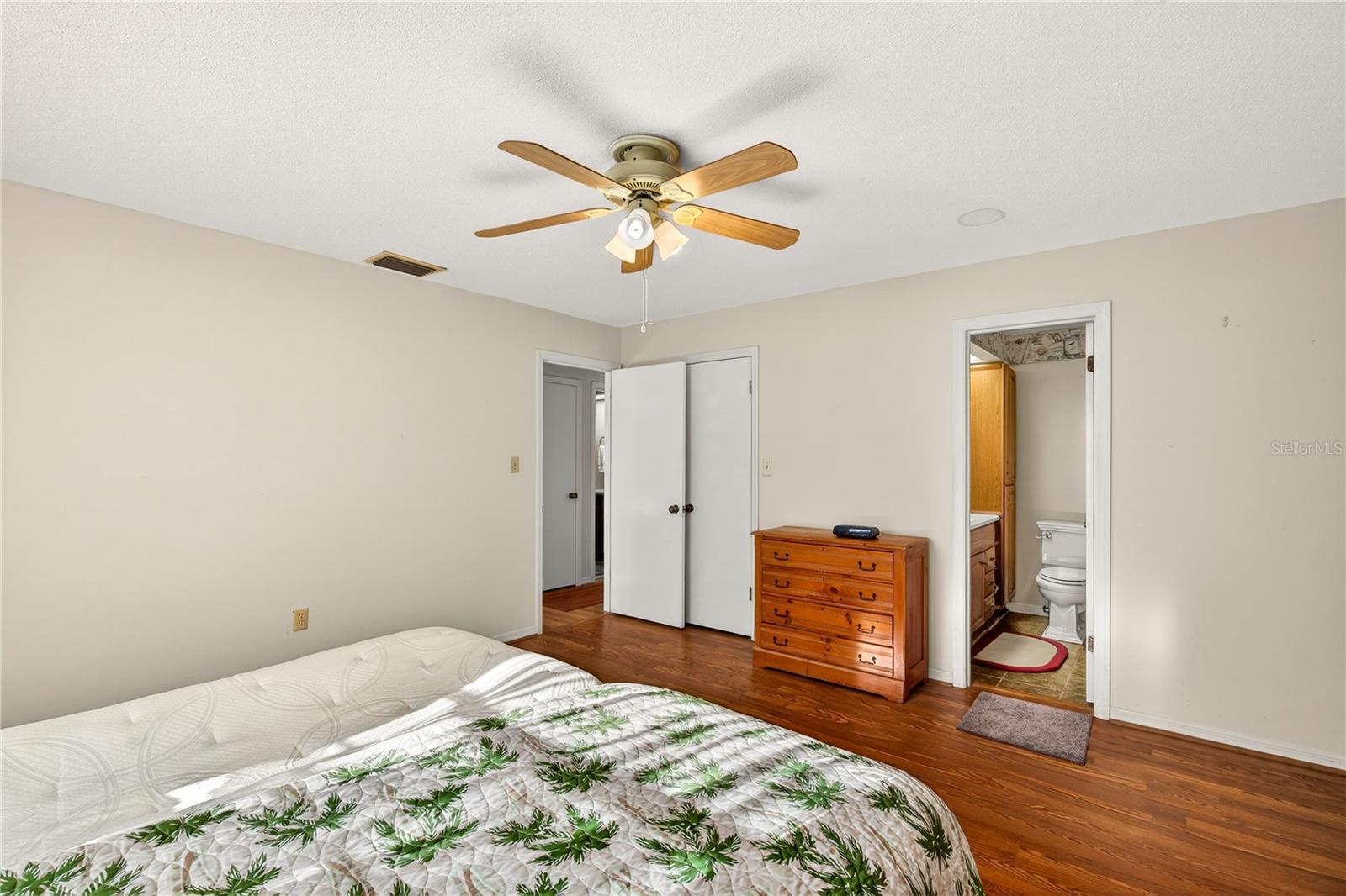 11449 OCKLAWAHA DR, LEESBURG, FL, 34788