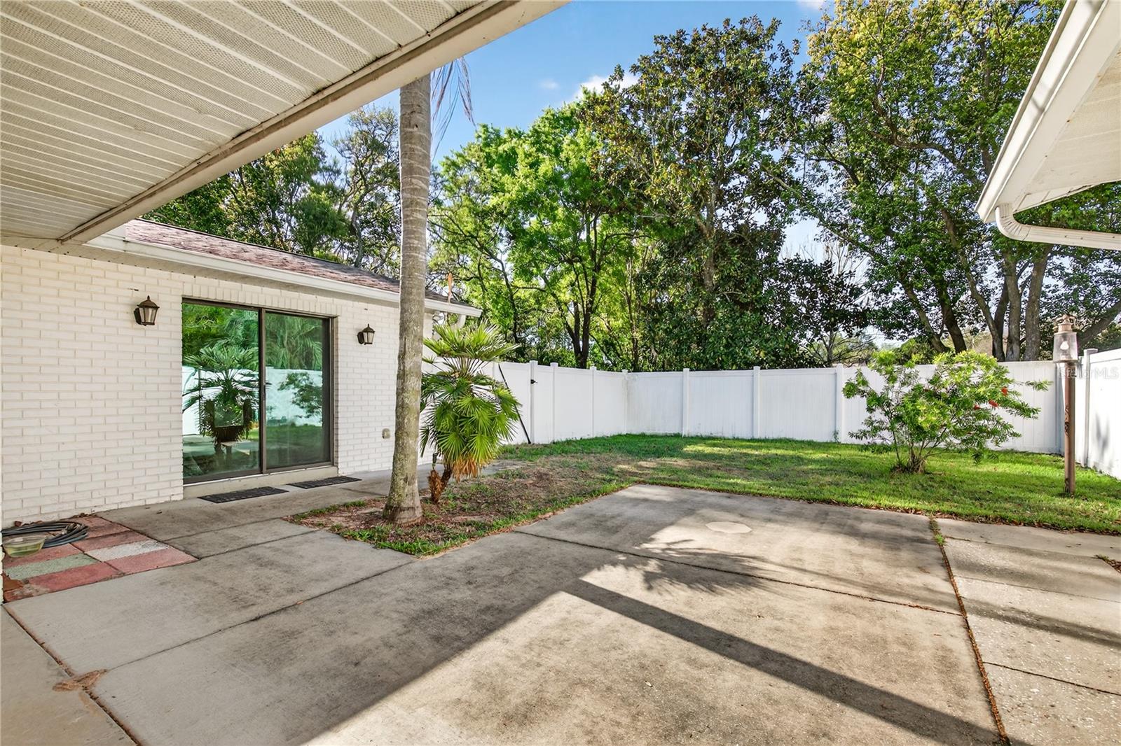 11449 OCKLAWAHA DR, LEESBURG, FL, 34788